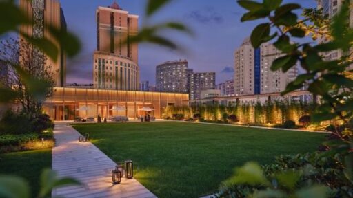 Experience luxury and culture at Park Hyatt Changsha, the first Park Hyatt in central China. Explore vibrant Changsha from this prime location.