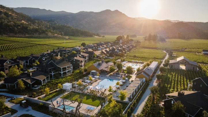 Discover the ultimate Northern California escape with Four Seasons, blending San Francisco's urban pulse and Napa Valley's serene vineyards for an unparalleled luxury experience.