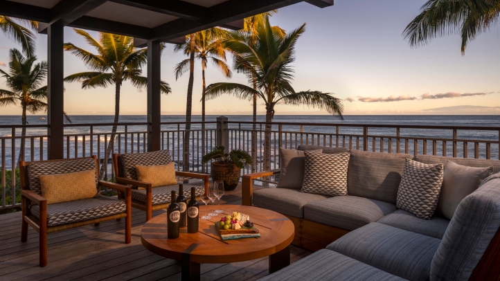 Discover exclusive fall programs at Four Seasons Resort Hualalai, including culinary experiences, ocean adventures, spa treatments, golf clinics, and in-villa luxury, for a perfect autumn escape.