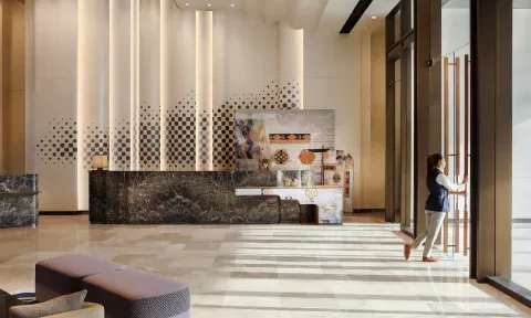 Hilton opens Hilton Kathmandu, marking its entry into Nepal’s hospitality market. Located in Naxal, near Tribhuvan International Airport, it offers luxurious rooms and stunning Himalayan views.