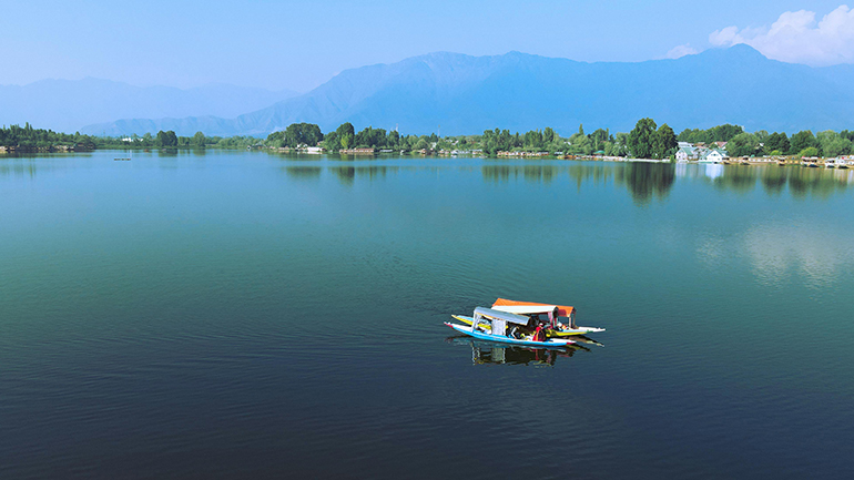 IHG Hotels & Resorts partners with Geelan Residency to open voco Srinagar, their first hotel in Kashmir, scheduled for Q4 2026. This expansion leverages India's booming tourism industry.