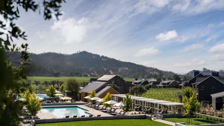 Four Seasons Napa Valley redefines wine tasting with its exclusive Wine Dinner Series at Auro, the Resort's Michelin-starred restaurant, featuring seven-course meals paired with exceptional wines.