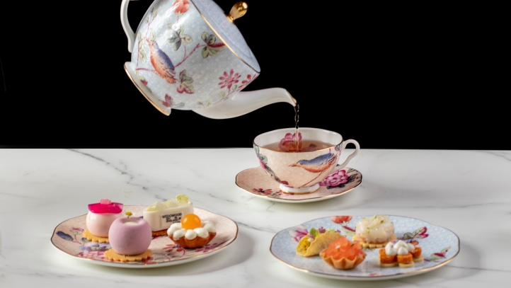 Four Seasons Hotel Beijing presents the Azalea Symphony: Tea Harmony of the Four Seasons, an elegant afternoon tea experience featuring Wedgwood tableware, floral-inspired delicacies, and serene ambiance from August 1 to October 14, 2024.