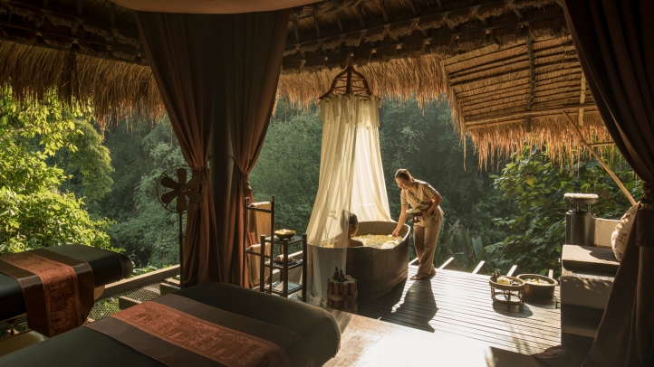 Escape to Four Seasons Tented Camp Golden Triangle for a transformative New Year celebration. Nestled in a bamboo jungle, enjoy unique experiences, wellness, and epicurean delights.