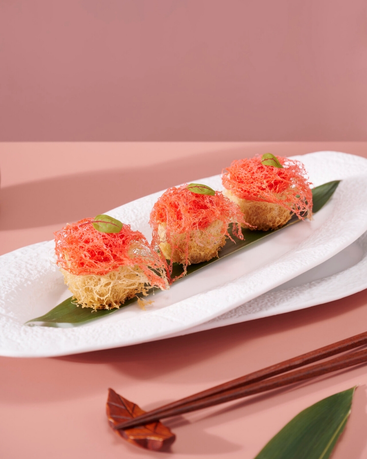 Experience Cantonese cuisine with a playful twist at Yun House, Four Seasons Kuala Lumpur. Chef Jimmy Wong's bold new menu blends classic flavors with modern creativity in a stunning setting.