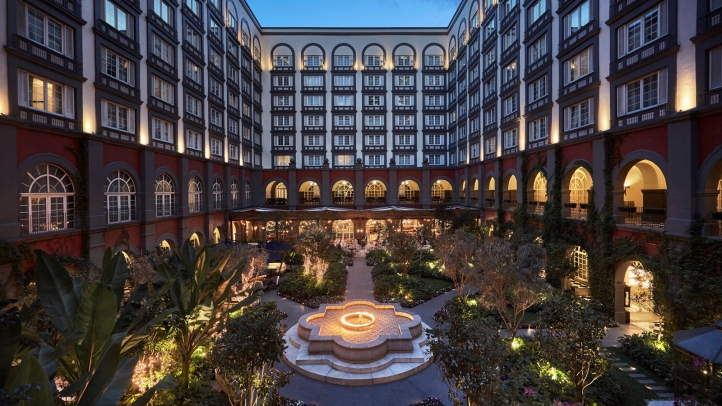 Experience Mexico's vibrant culture and luxury with Four Seasons. Discover unique stays at stunning resorts, blending tradition with modern amenities for unforgettable getaways.