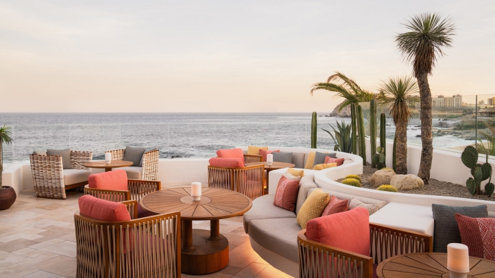 Experience Mexico's vibrant culture and luxury with Four Seasons. Discover unique stays at stunning resorts, blending tradition with modern amenities for unforgettable getaways.