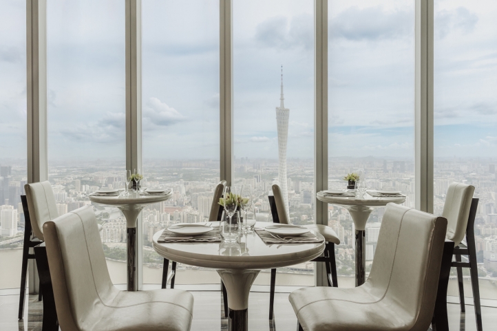 Four Seasons Hotel Guangzhou invites global travelers to elevate their Canton Fair experience with luxury accommodations, convenient access to the fair, and exceptional dining from October 15 to November 4, 2024.