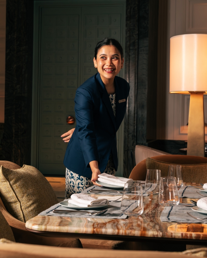 Opus, the new all-day lobby restaurant at Four Seasons Hotel Mumbai, redefines luxury dining with European-led cuisine, an Art Deco ambiance, and a revolutionary coffee experience.