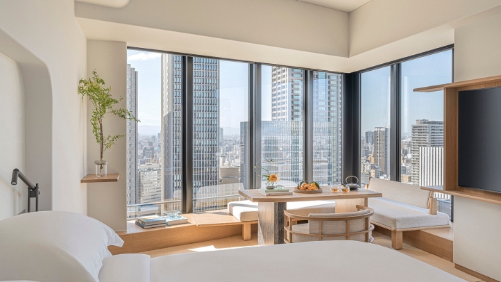 Experience traditional Japanese hospitality with modern luxury at Four Seasons Hotel Osaka's GENSUI. Enjoy tatami rooms, gourmet dining, and stunning views, blending cultural authenticity with contemporary comfort.