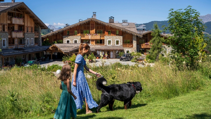 Discover a luxurious escape at Four Seasons Hotel Megève, where both family and pets enjoy personalized VIP treatment, gourmet meals, and tailored outdoor adventures in a stunning alpine setting.