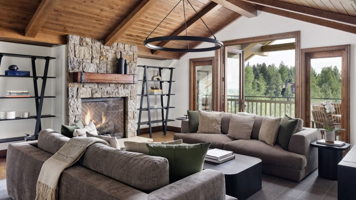 Four Seasons Resort Jackson Hole unveils exciting enhancements inspired by the frontier spirit, including a mountainside market, speakeasy, and luxurious suite renovations.