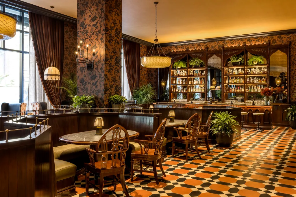 Graduate Princeton, a boutique hotel on Nassau Street, offers a luxurious retreat with 180 rooms, blending historic charm with modern design, directly across from Princeton University.