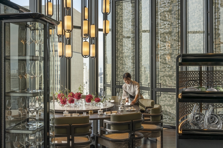 Four Seasons Hotel Osaka opens, offering luxury and cultural immersion with the city’s first contemporary ryokan, exquisite dining, and unparalleled city views. Book your stay now.