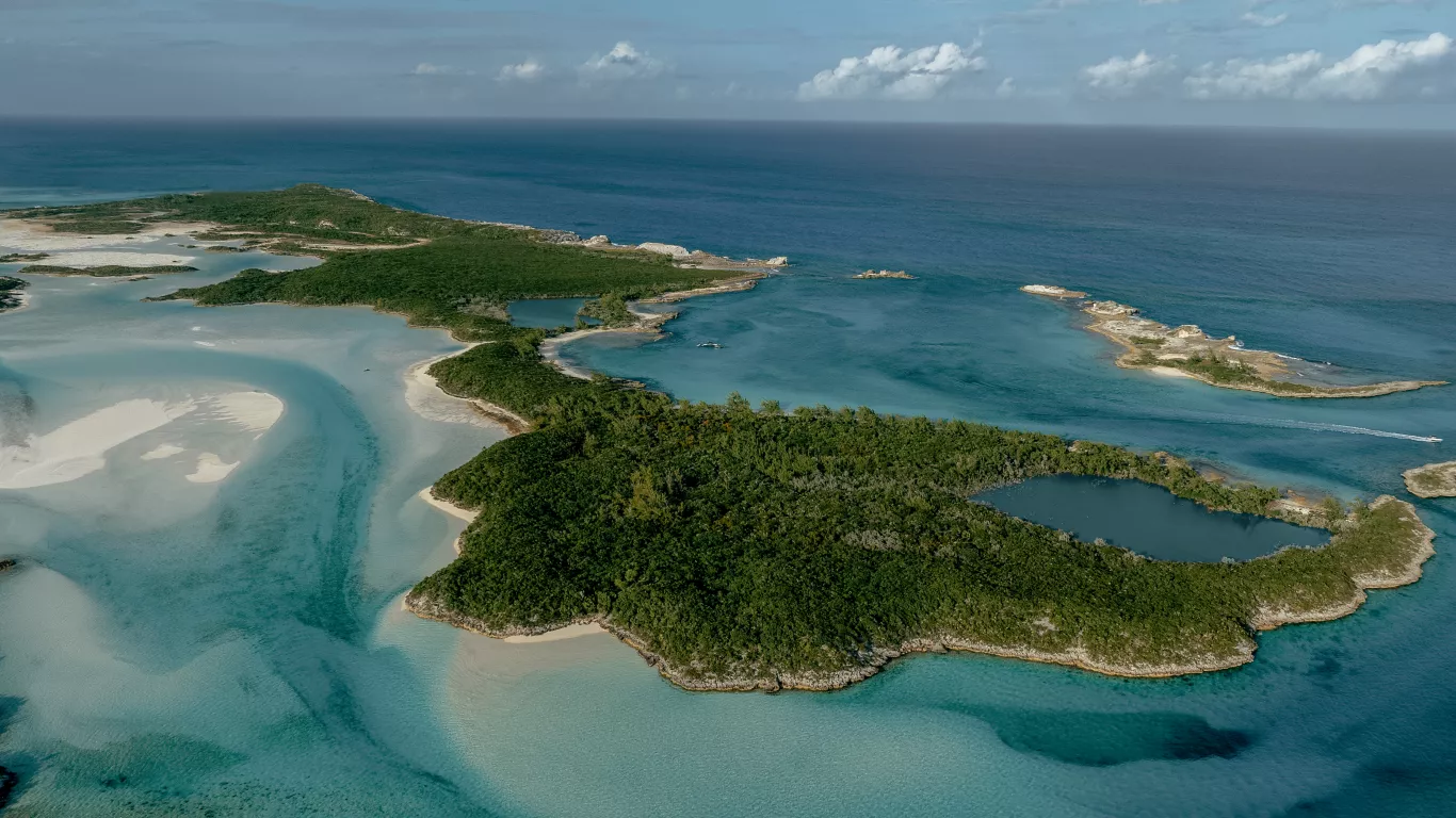 Rosewood Hotels & Resorts® announces Rosewood Exuma, a new ultra-luxury private island resort in the Bahamas, blending adventure and sophistication in the stunning Exumas.