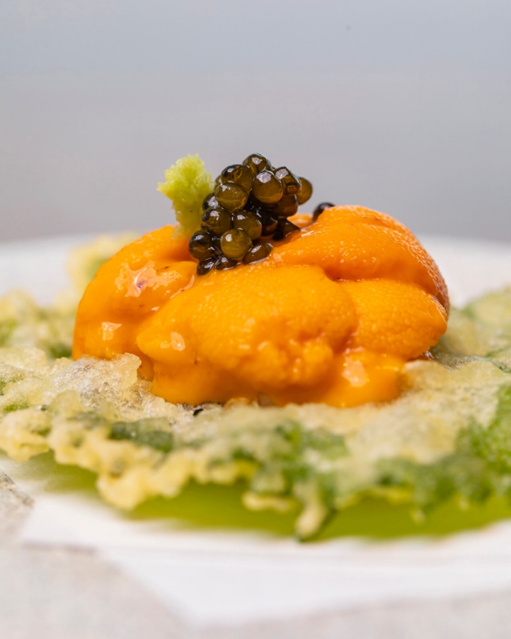 Yotsuba at Four Seasons Hotel Dalian introduces a luxurious sea urchin menu, featuring fresh, seasonal maruni and purple sea urchins in innovative dishes crafted by master chefs.