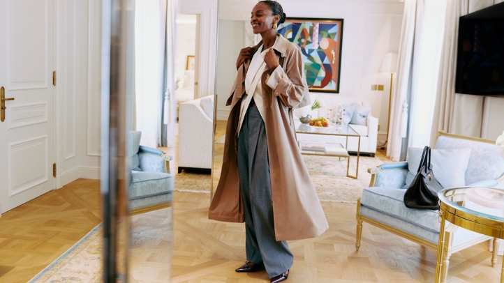 Four Seasons Hotel George V Paris introduces *So Chic, Darling!*, an exclusive shopping experience led by stylist Nathalie Oliver, offering guests personalized access to Paris's hidden fashion gems.