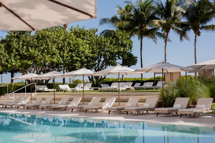 Four Seasons Hotel at The Surf Club earns a coveted spot on the 2024 World’s 50 Best Hotels list, celebrated for its oceanfront luxury, exceptional service, and iconic Miami Beach charm.