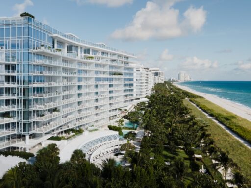 Four Seasons Hotel at The Surf Club earns a coveted spot on the 2024 World’s 50 Best Hotels list, celebrated for its oceanfront luxury, exceptional service, and iconic Miami Beach charm.