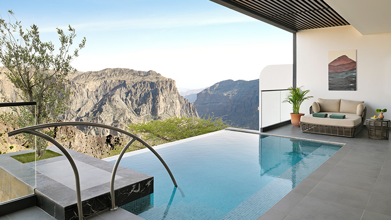 IHG opens its first Hotel Indigo in the Middle East, nestled in Oman’s Jabal Akhdar mountains. The resort offers 173 rooms, stunning views, wellness experiences, and local adventures.