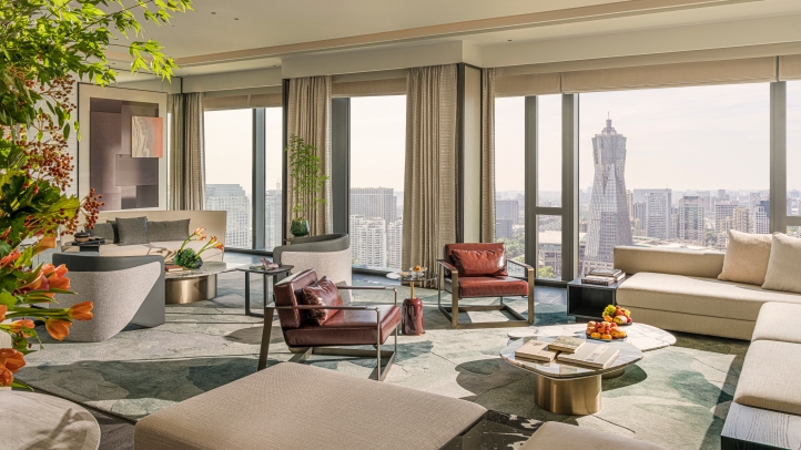 Experience the perfect blend of Hangzhou's historic charm and modern luxury at the new Four Seasons Hotel Hangzhou at Hangzhou Centre, offering prime access to the city's top attractions.