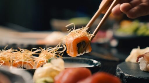 Four Seasons Hotel Kuwait at Burj Alshaya introduces two weekly dining events: Unlimited Sushi Night and Mix & Mingle, offering gourmet food, live music, and skyline views in a luxury setting.