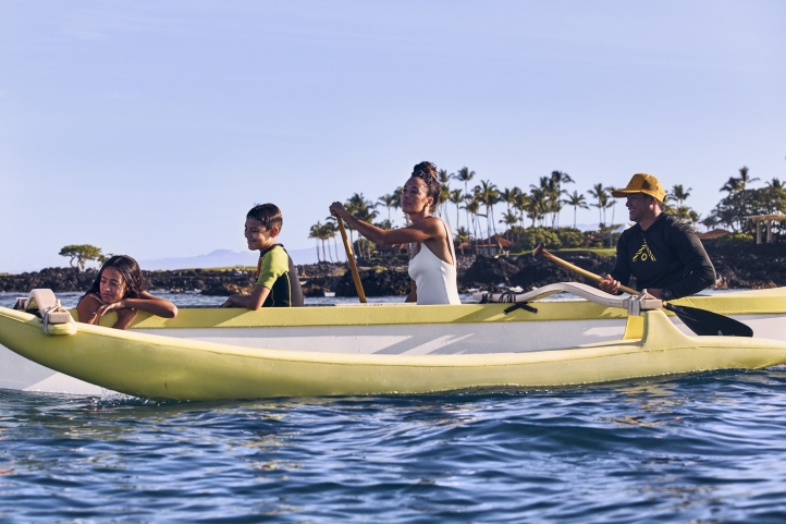 Celebrate the 2024 festive season at Four Seasons Resort Hualalai with holiday feasts, cultural events, family activities, and luxurious experiences, all set in Hawaii's stunning surroundings.