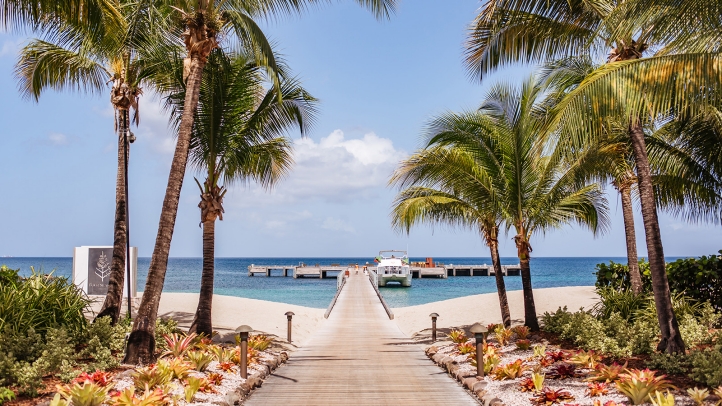 Celebrate the holiday season at Four Seasons Resort Nevis with Caribbean cultural experiences, festive dining, wellness activities, and family-friendly events in honor of Nevis Culturama Festival.