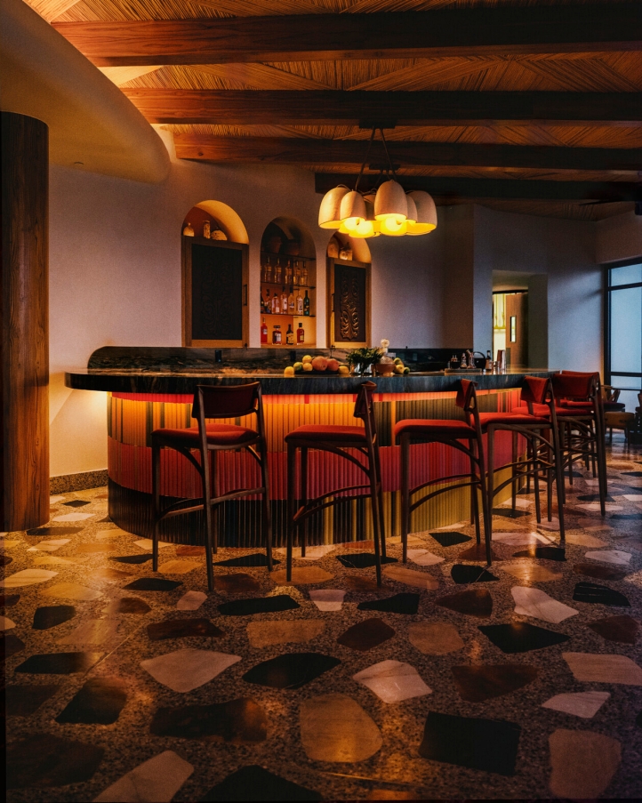 Four Seasons Cabo San Lucas debuts Cayao, a Nikkei fusion restaurant by acclaimed chef Richard Sandoval, blending Japanese and Peruvian flavors in a stunning beachfront setting.