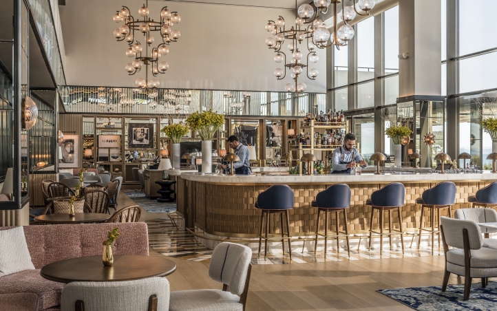 Four Seasons elevates its global beverage leadership with two landmark events in Madrid and Athens, showcasing innovative cocktails from world-renowned mixologists and award-winning bars.