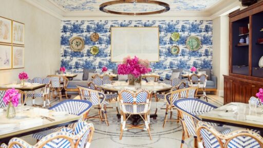 Four Seasons Hotel Firenze debuts Onde, a coastal Tuscan-inspired restaurant, and unveils the newly renovated Palazzo Del Nero, blending Renaissance charm with contemporary luxury.