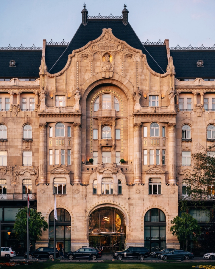 Celebrate 20 years of Four Seasons Gresham Palace Budapest with exclusive tributes, elegant experiences, and a heartfelt homage to its Art Nouveau heritage and dedicated team.