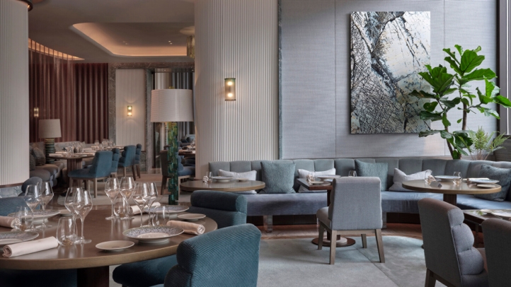 Enjoy a luxurious "Dinner & Diamonds" experience at Pavyllon London, blending Michelin-starred dining with an exclusive Boodles diamond viewing and gift in an unforgettable evening.