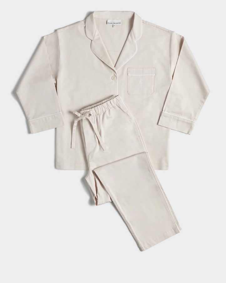 Four Seasons debuts its luxurious "Hotel Pajamas" collection, blending comfort and style with premium Oxford Sateen fabric, classic piping, and signature details—bringing hotel elegance to home.