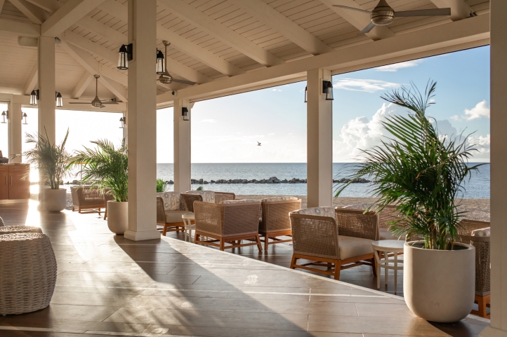 Join Four Seasons Resort Nevis for Presidents' Weekend, Feb 16-18, 2025, featuring Katie Lee Biegel and Kind of Wild wines in a celebration of eco-conscious luxury and fine dining.