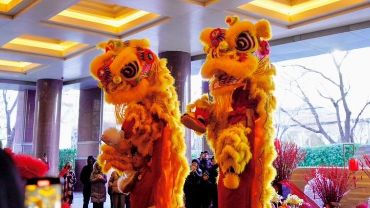 Four Seasons Hotel Beijing ushers in the Year of the Snake with festive traditions, from a grand Golden Lion Dance to gourmet delights, elegant gifts, and Michelin-starred feasts.