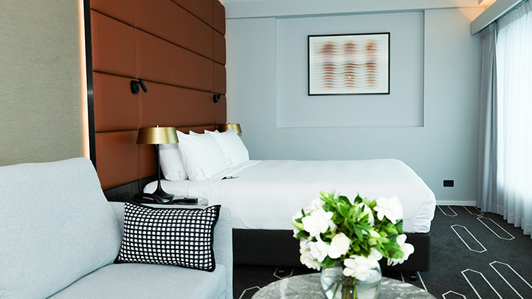 Crowne Plaza expands in Australia with new hotels in Adelaide Mawson Lakes and Sydney Airport, blending modern design, innovative dining, and versatile spaces for travelers.