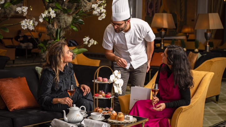 Celebrate love this February at Four Seasons Hotel Ritz Lisbon with curated experiences, including gourmet dining, romantic cocktails, Guerlain-inspired afternoon tea, and luxurious suites.