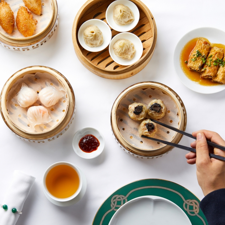 Celebrate Lunar New Year at Four Seasons Hotel Silicon Valley with a festive Dim Sum Brunch and traditional Lion Dance at Quattro, blending culture and cuisine beautifully.