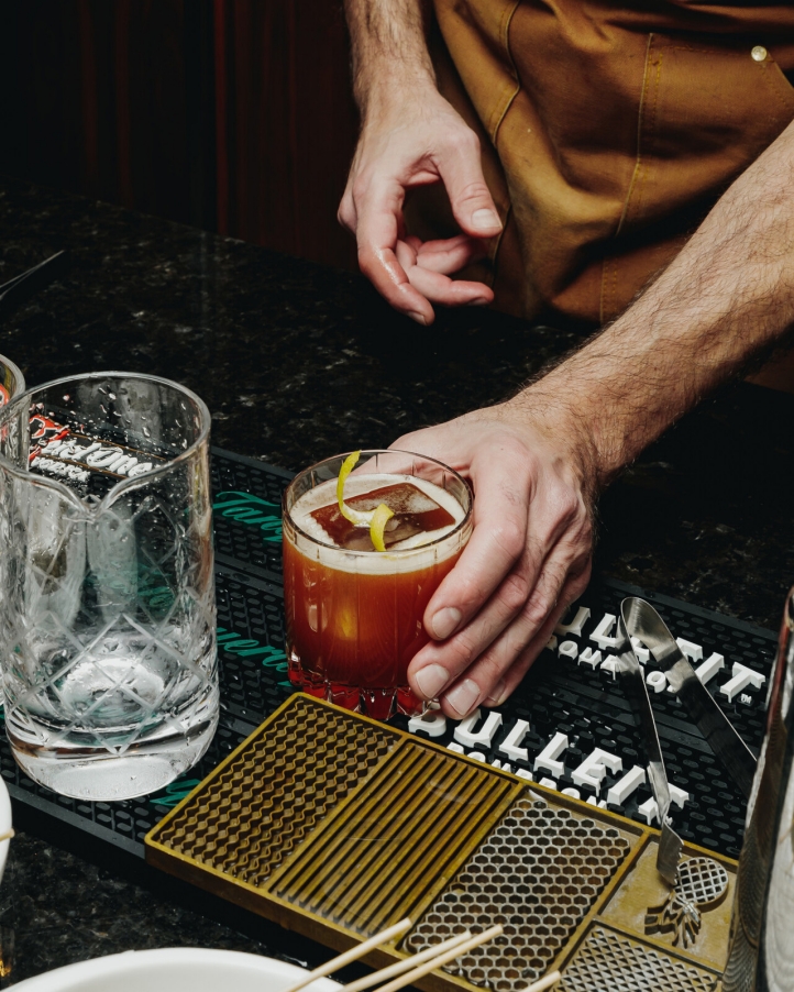 Discover SIDECUT Steakhouse’s new cocktail program at Four Seasons Whistler, blending BC’s beauty and global flavors with creative drinks by mixologist Lauren Mote.