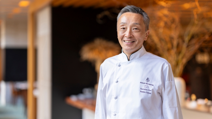 Four Seasons Hotel Kyoto welcomes Yasuhiro Toshida as Executive Chef, bringing 30 years of expertise to elevate its dining with hyper-seasonal menus and innovative culinary experiences.