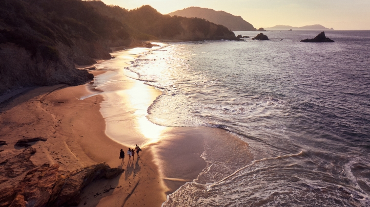 Four Seasons Tamarindo offers the perfect spring break escape with luxury suites, wellness experiences, ocean adventures, and family-friendly activities along Mexico’s Costalegre.