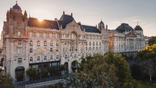 Four Seasons Hotel Gresham Palace Budapest earns its ninth consecutive Forbes 5-Star rating, celebrating its exceptional service, timeless luxury, and world-class hospitality.