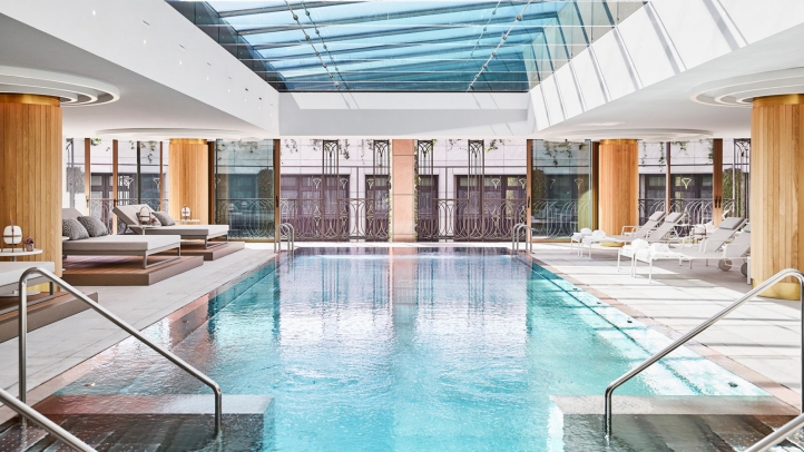 Four Seasons Hotel Madrid earns Forbes 5-Star awards for both its hotel and spa in 2025, celebrating luxury, world-class dining, and exceptional wellness experiences.