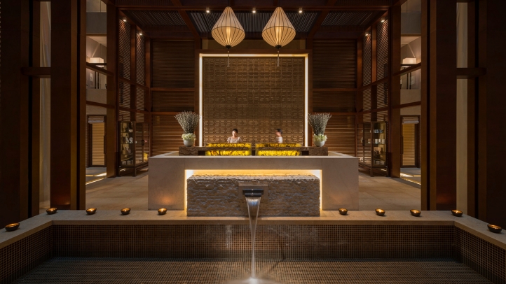 Celebrate spring renewal at Four Seasons Hotel Beijing with luxurious wellness rituals, blending Eastern botanicals and advanced skincare for deep relaxation and radiant beauty.