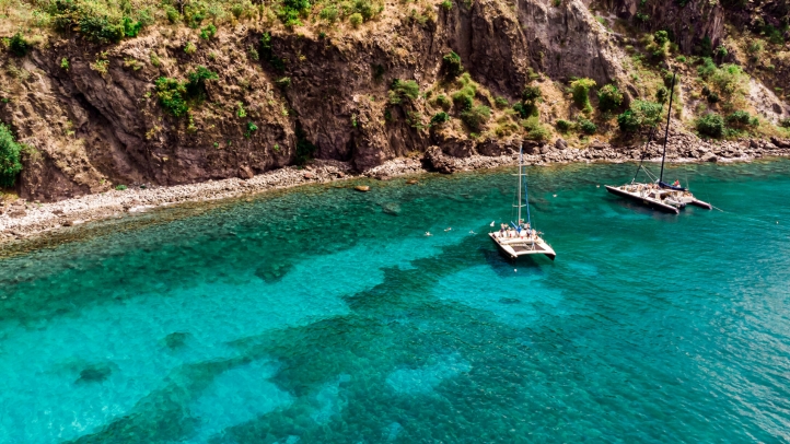 Discover endless summer at Four Seasons Nevis with mango festivals, sea turtle walks, wellness retreats, and cultural carnivals paired with exclusive seasonal offers.