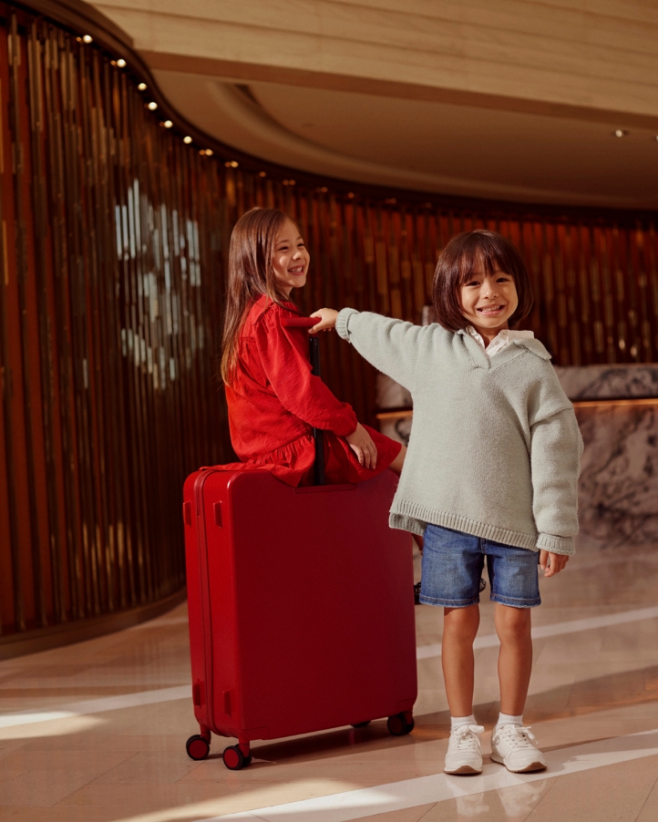 Celebrate summer at Four Seasons Hotel Hong Kong with 101 days of culinary events, wellness rituals, family fun, and luxe stays featuring pool, spa, and dining perks.