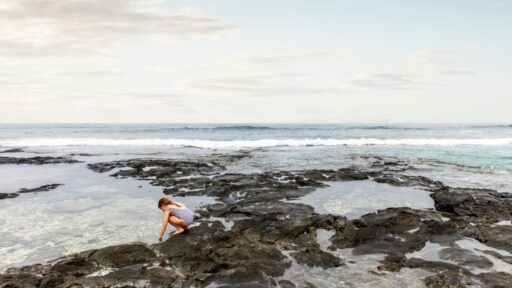 Four Seasons Hualalai hosts a summer camp with Christopher Robin Preschool, offering ocean-inspired play and nature activities for young guests August 2–4, 2025.