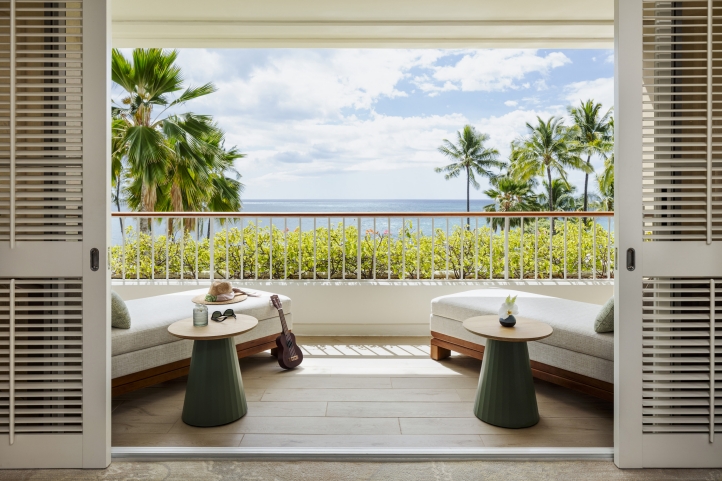 Launching July 4, the new Club Lounge at Four Seasons Oahu offers ocean views, local cuisine, premium cocktails, and personalized service for Club room and suite guests.