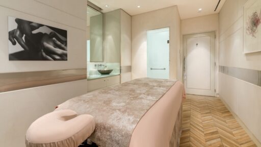 Jaleh Spa at Four Seasons Baku unveils a Biologique Recherche room with the new Remodeling Face treatment for personalized, high-tech skincare and visible rejuvenation.